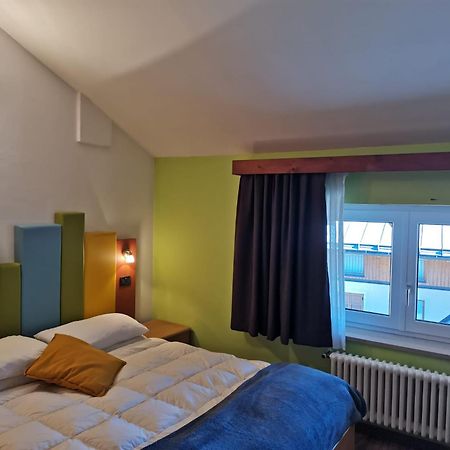 Alpencolor Hotel Tonale 파쏘델토날레 외부 사진
