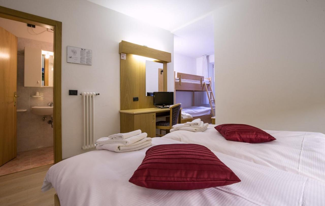Alpencolor Hotel Tonale 파쏘델토날레 외부 사진