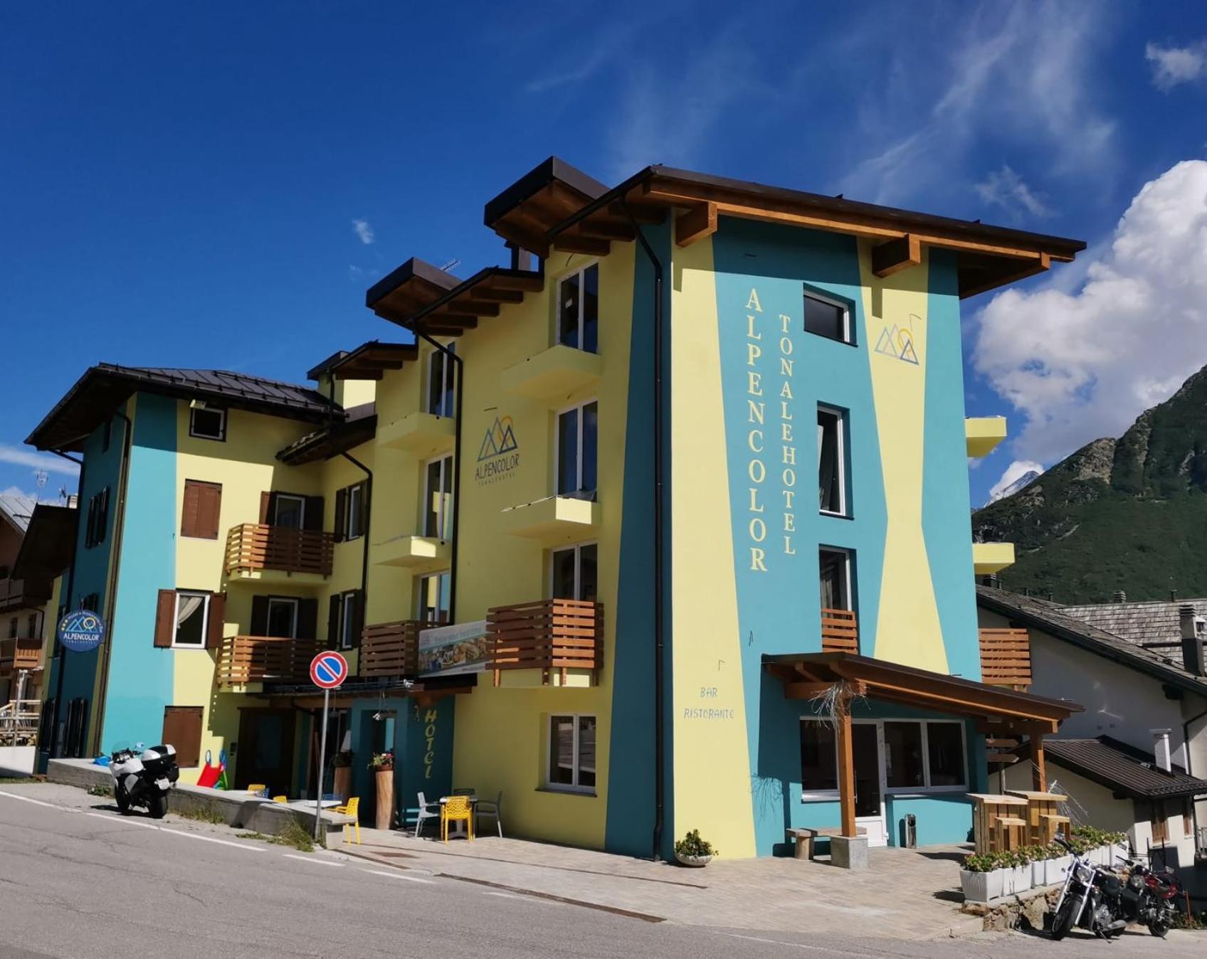 Alpencolor Hotel Tonale 파쏘델토날레 외부 사진