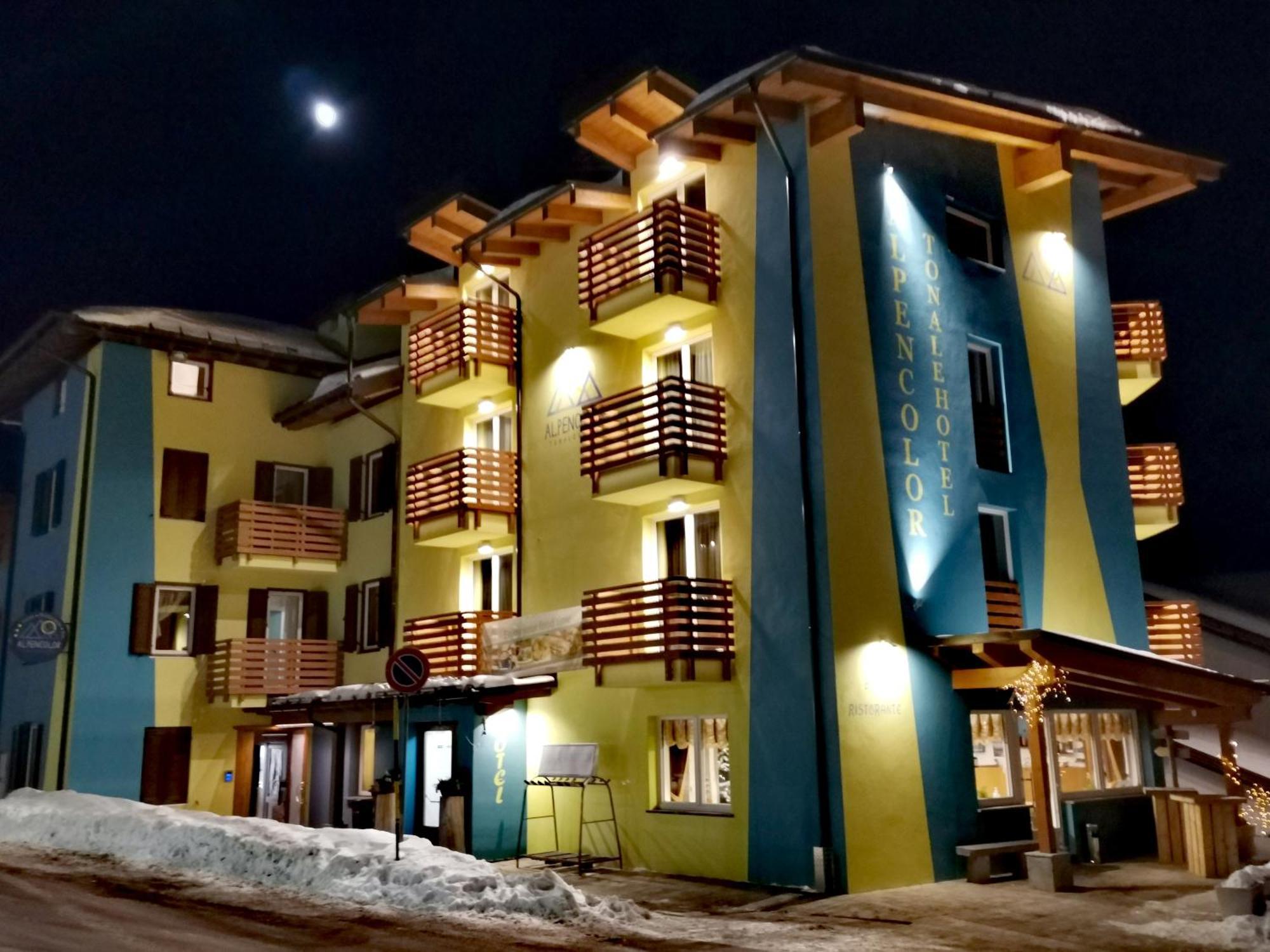 Alpencolor Hotel Tonale 파쏘델토날레 외부 사진