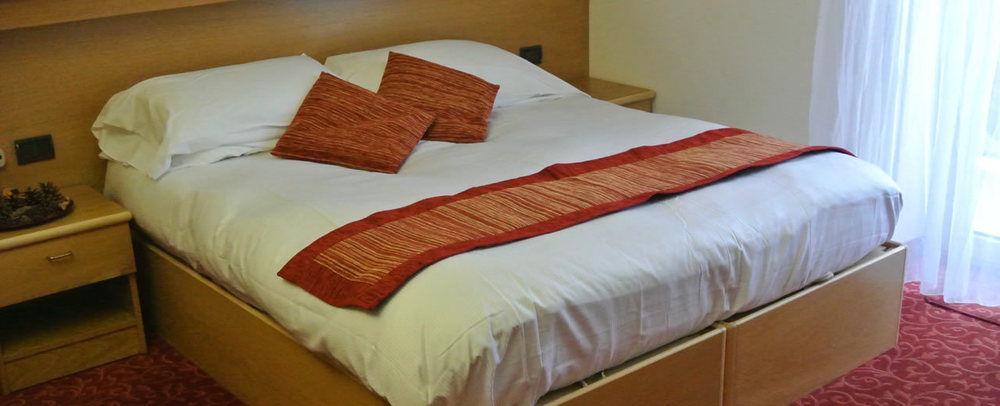 Alpencolor Hotel Tonale 파쏘델토날레 외부 사진