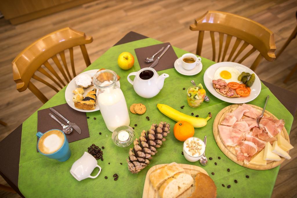 Alpencolor Hotel Tonale 파쏘델토날레 외부 사진